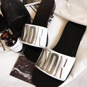 Dior leather slipper/sandals